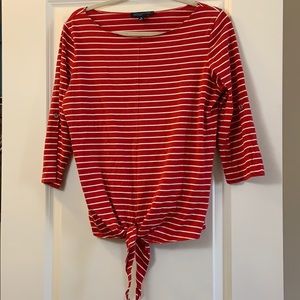 Quarter-sleeved striped top